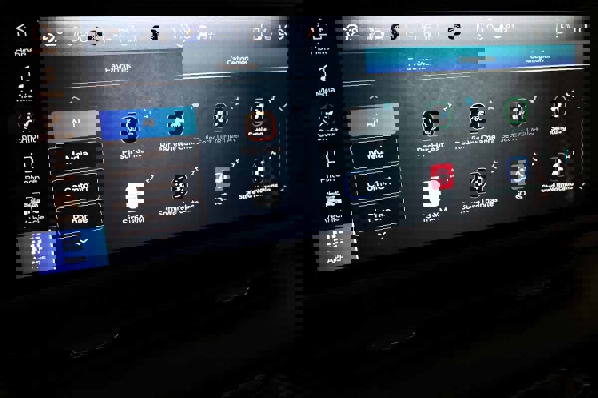 Used 2024 Jeep Wrangler Unlimited w/ Convenience Group image 51