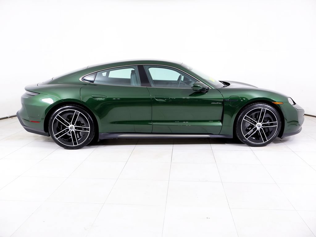 Certified 2025 Porsche Taycan Turbo AWD/4WD image 34