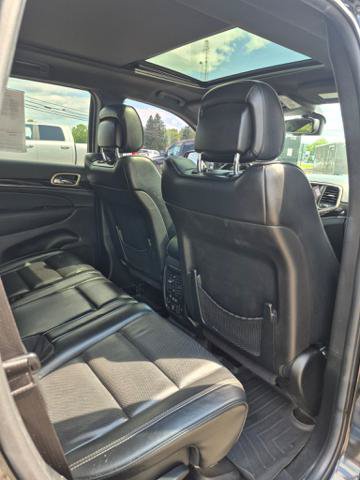 Used 2015 Jeep Grand Cherokee Overland AWD/4WD image 19