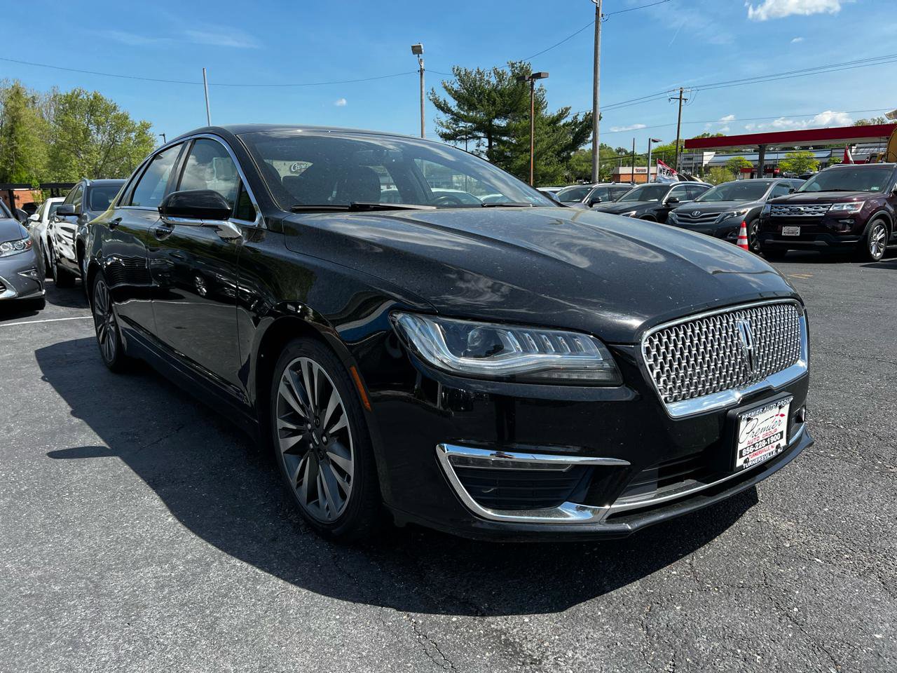 Used 2018 Lincoln MKZ Select w/ Select Plus Package AWD/4WD image 3