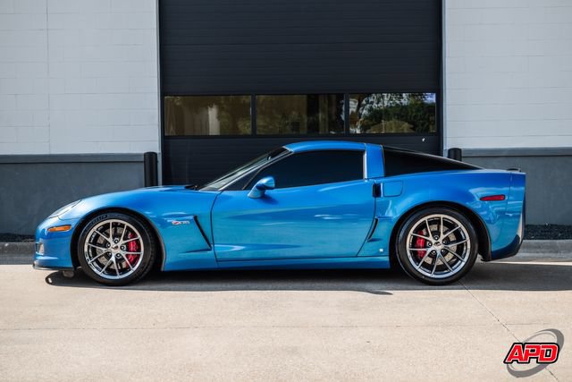 Used 2009 Chevrolet Corvette Z06 w/ Preferred Equipment Group RWD image 12
