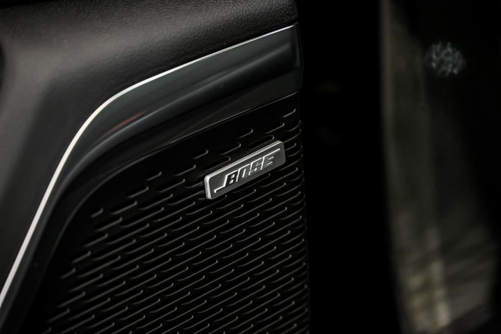 New 2026 GMC Acadia Elevation w/ Black Edition image 6