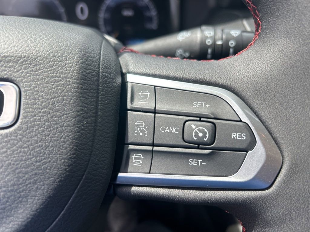 New 2025 Jeep Compass Trailhawk w/ Trailhawk Elite Group image 47