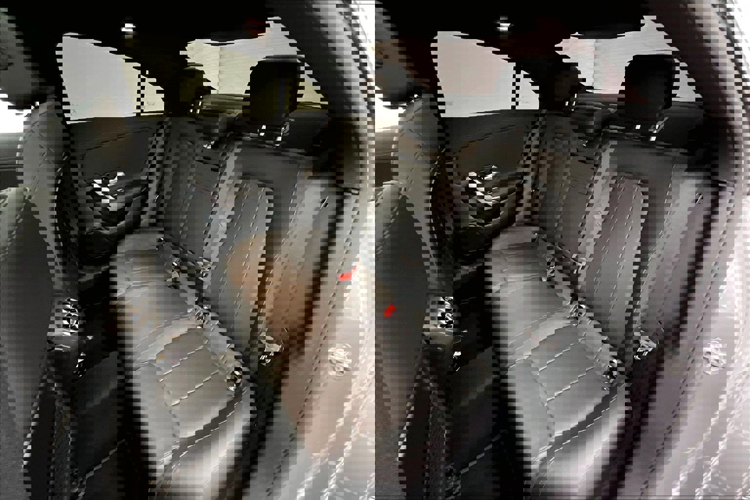 Used 2022 Mercedes-Benz CLA 250 image 18