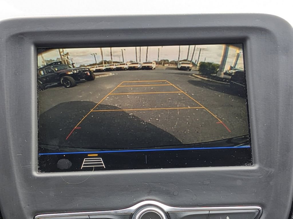 Used 2019 Chevrolet Equinox LT image 23