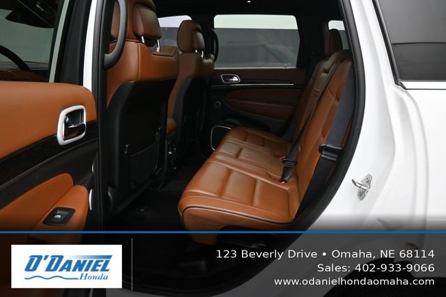 Used 2019 Jeep Grand Cherokee Summit AWD/4WD image 36