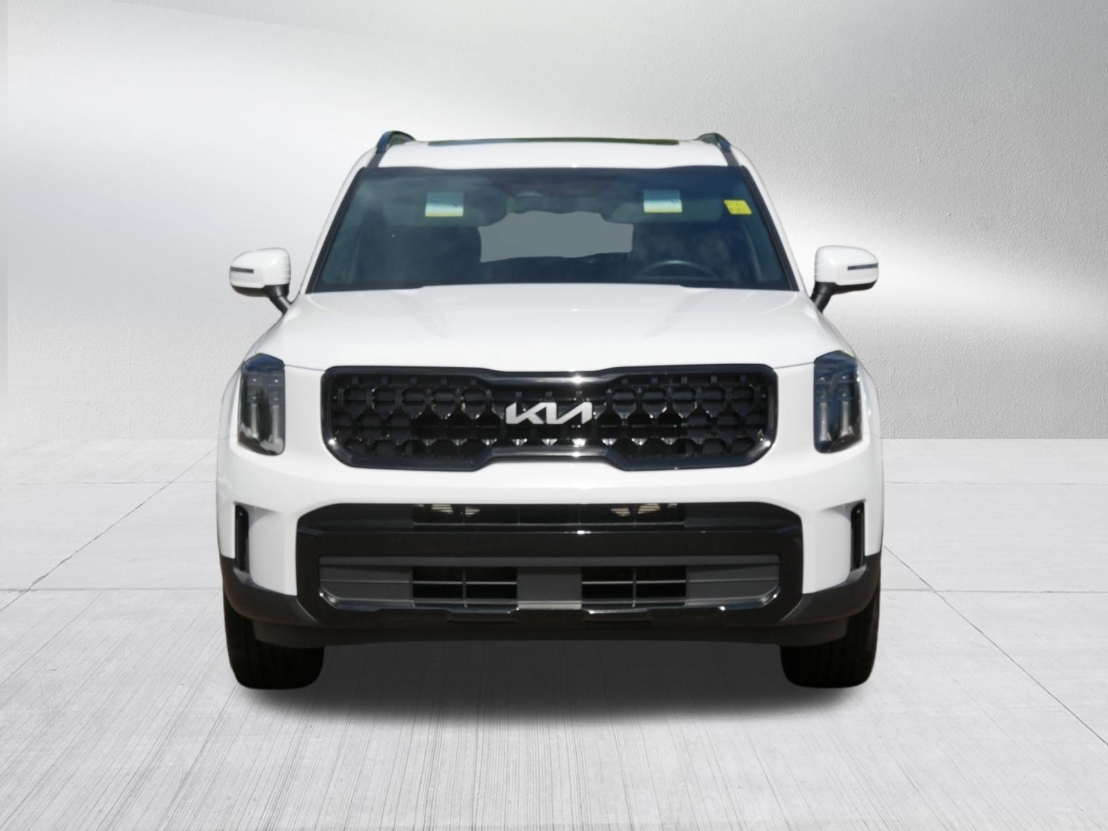 Certified 2024 Kia Telluride EX X-Line AWD/4WD image 2