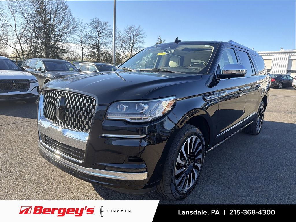 Used 2023 Lincoln Navigator L Black Label image 1