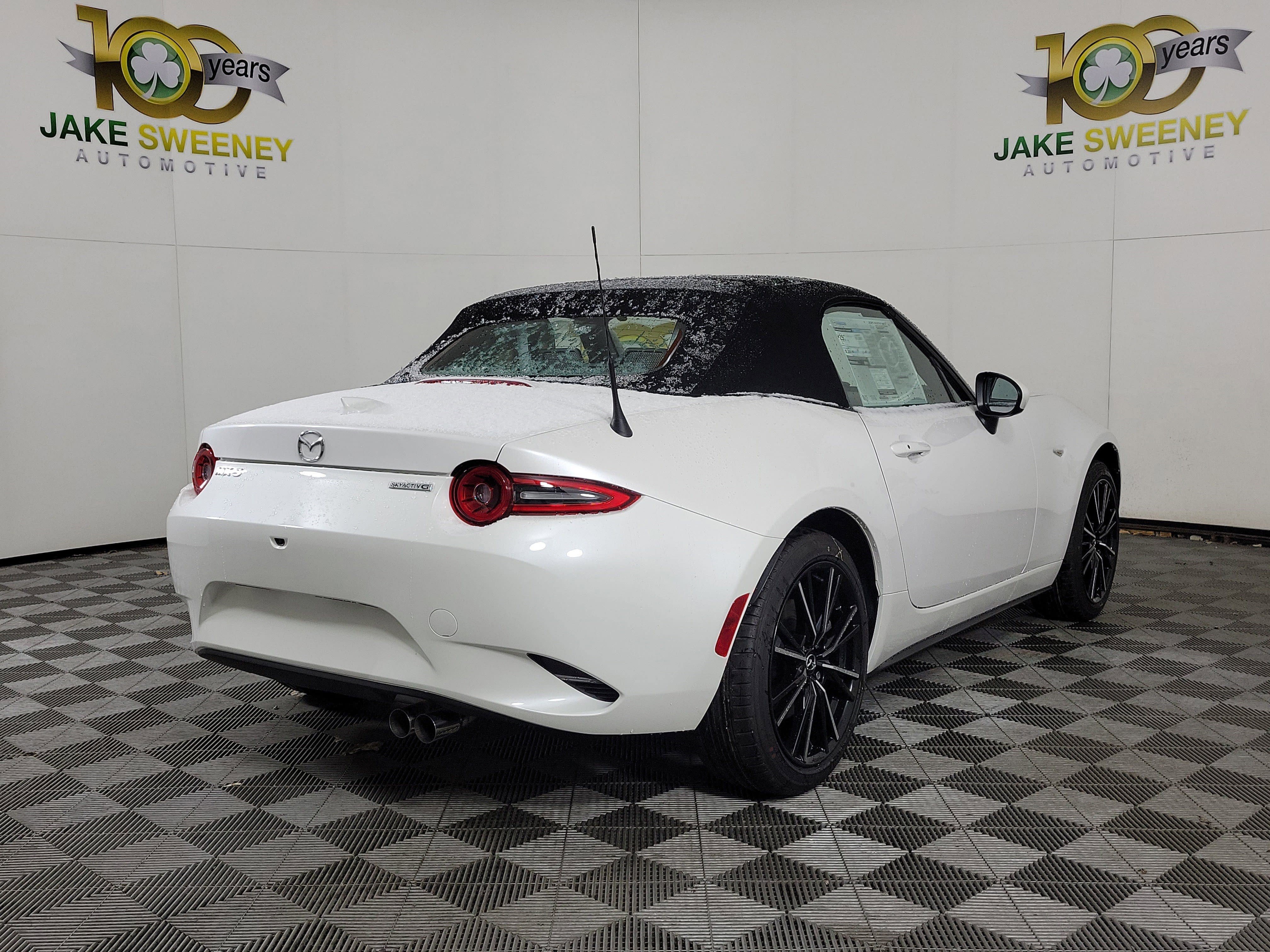 New 2025 MAZDA MX-5 Miata Grand Touring w/ Weather Package image 9