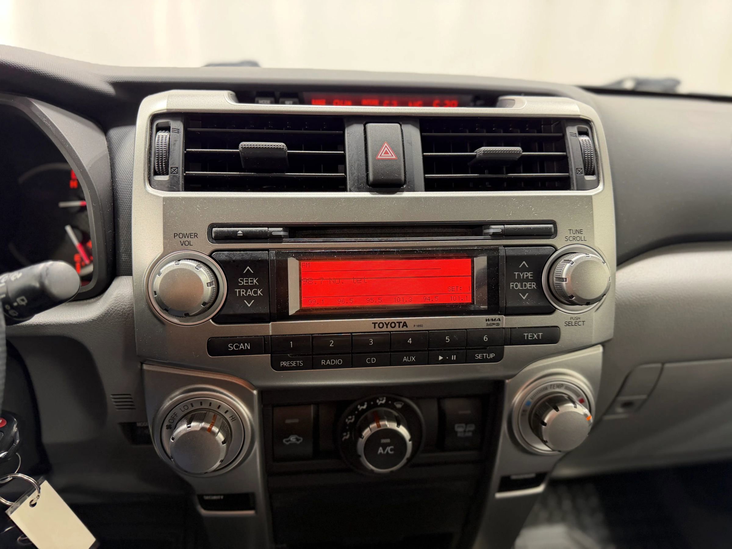 Used 2010 Toyota 4Runner SR5 image 16