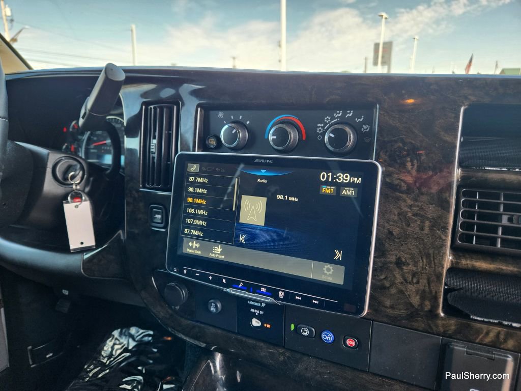 Used 2023 Chevrolet Express 2500 image 43