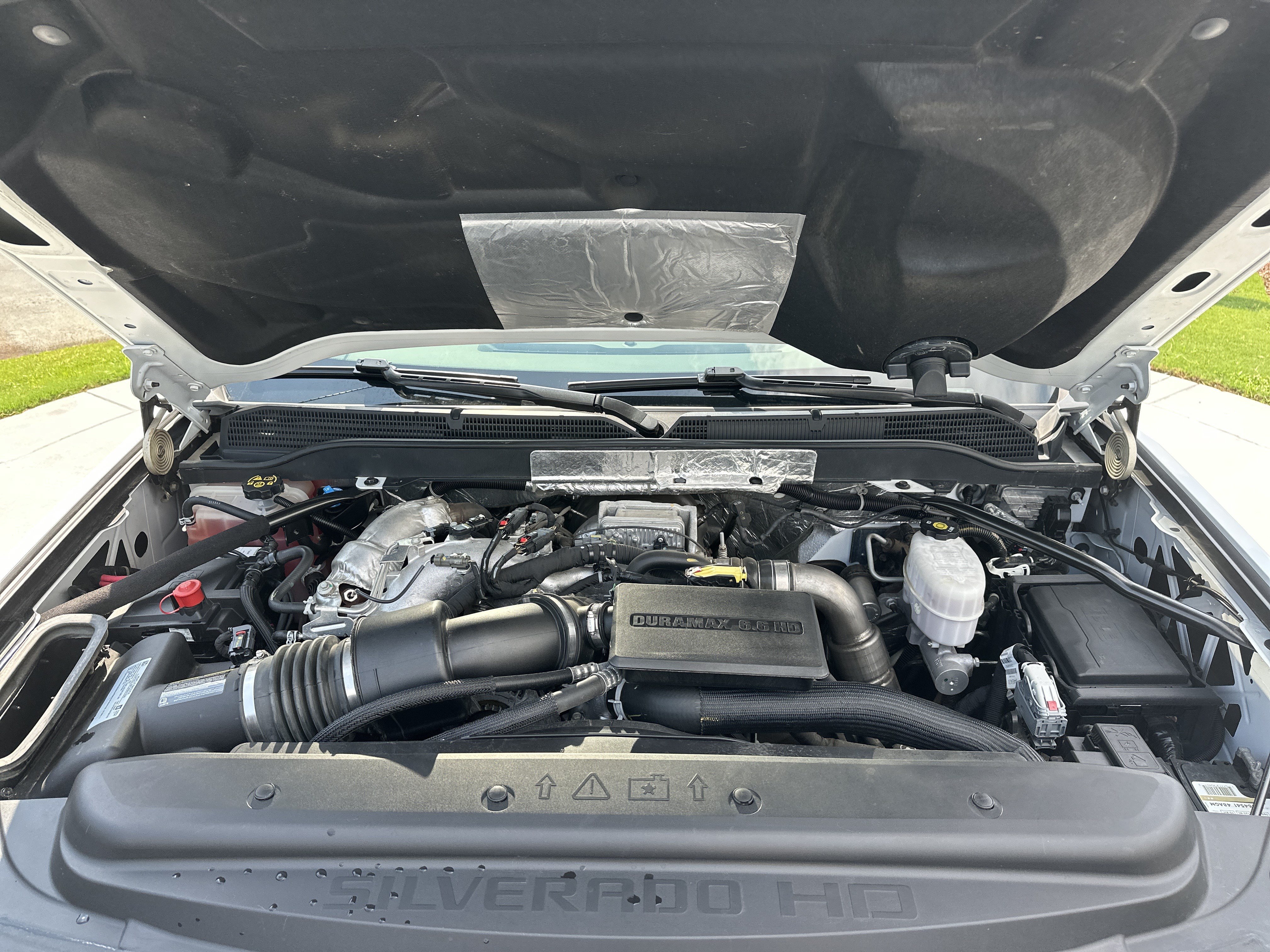 Used 2019 Chevrolet Silverado 2500 LT w/ Custom Sport Edition AWD/4WD image 34