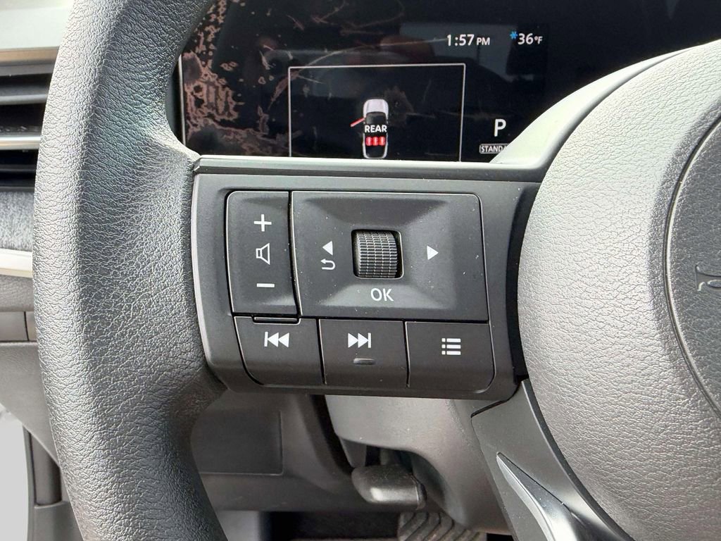 Certified 2025 Nissan Kicks SV image 19