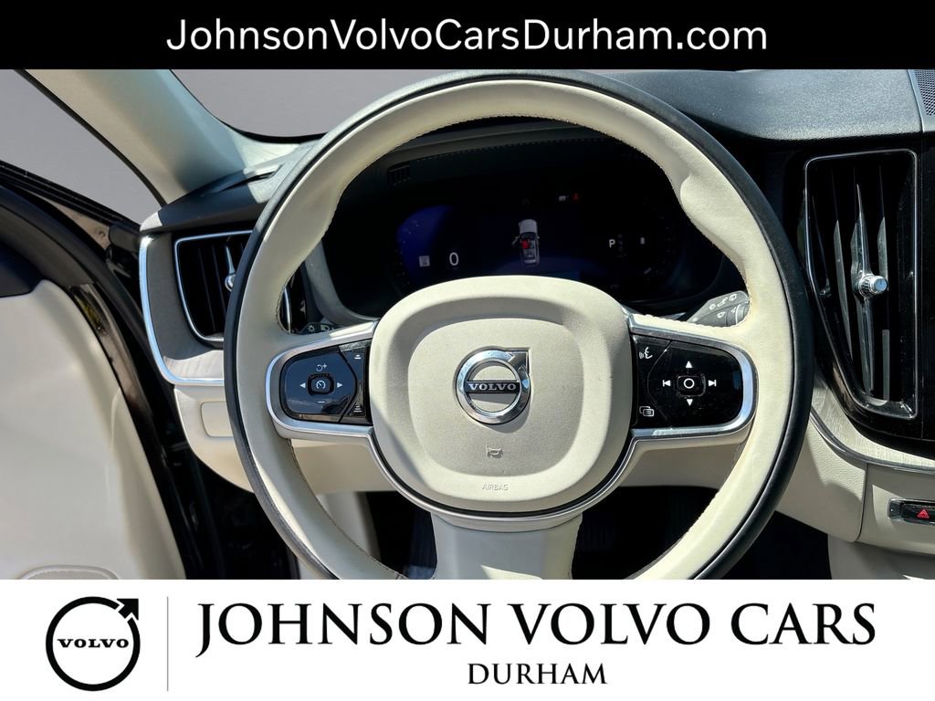 Used 2023 Volvo XC60 B5 Plus w/ Climate Package AWD/4WD image 11