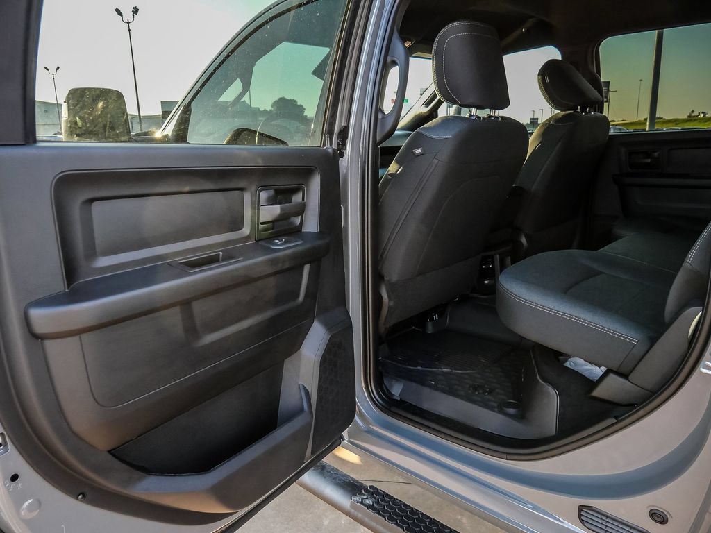 New 2027 RAM 2500 Warlock AWD/4WD image 29