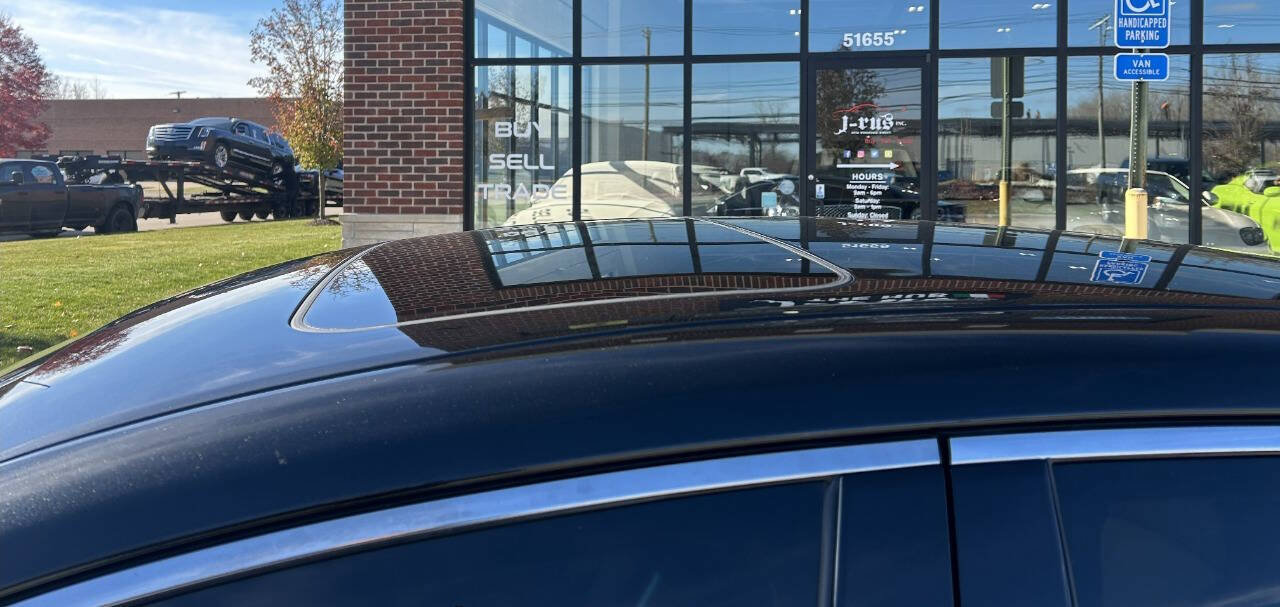 Used 2021 Lexus ES 300h w/ Accessory Package 2 image 22