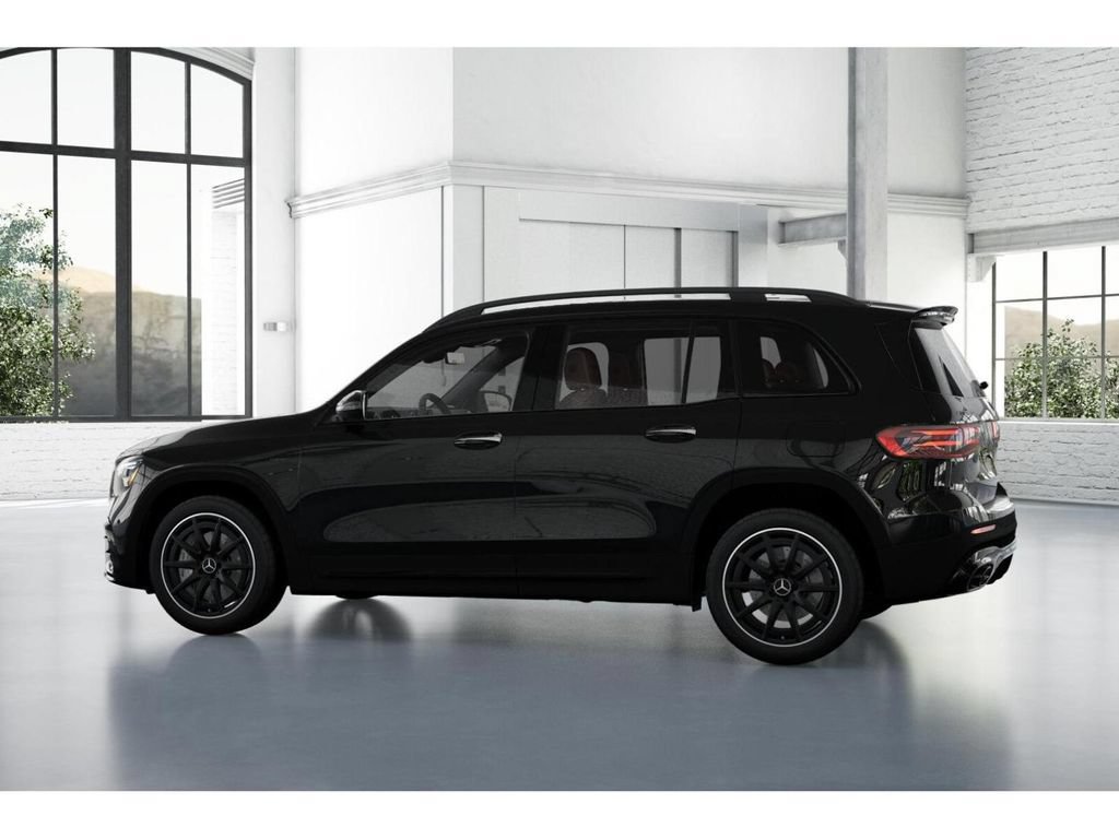 New 2026 Mercedes-Benz GLB 35 AMG 4MATIC image 32