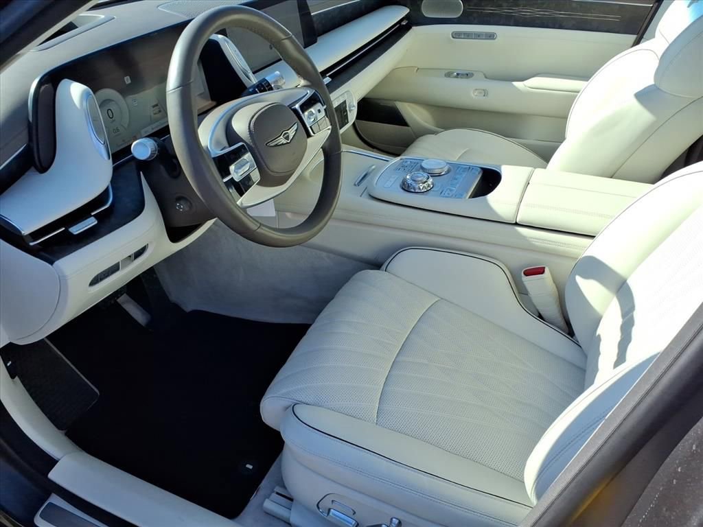 Used 2023 Genesis G90 3.5T image 15