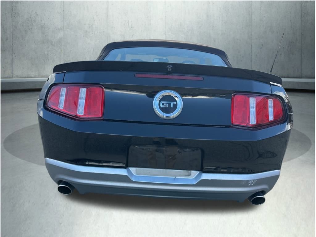 Used 2010 Ford Mustang GT Premium image 5
