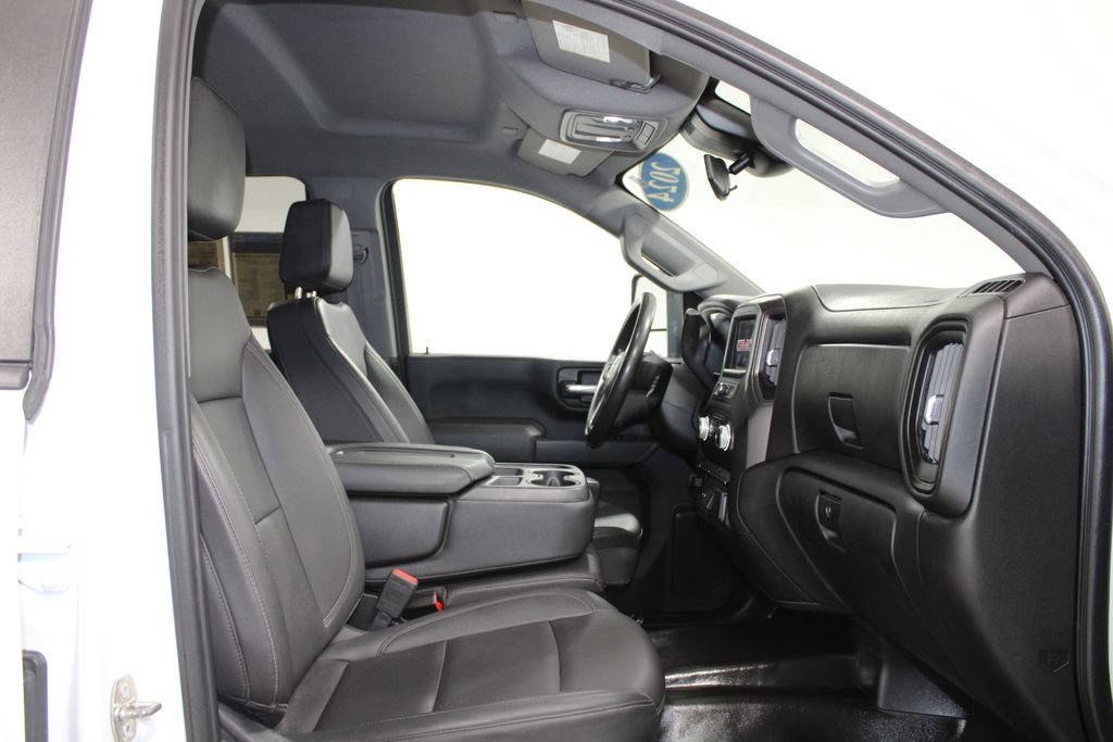 Used 2024 GMC Sierra 2500 Pro w/ Convenience Package AWD/4WD image 27