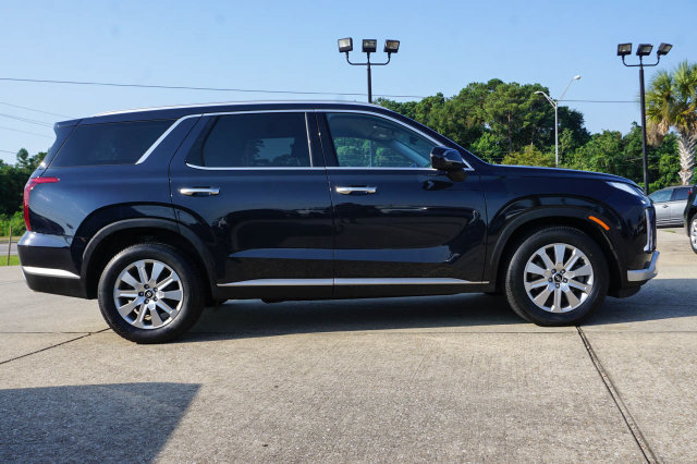 Used 2024 Hyundai Palisade SEL AWD/4WD image 3