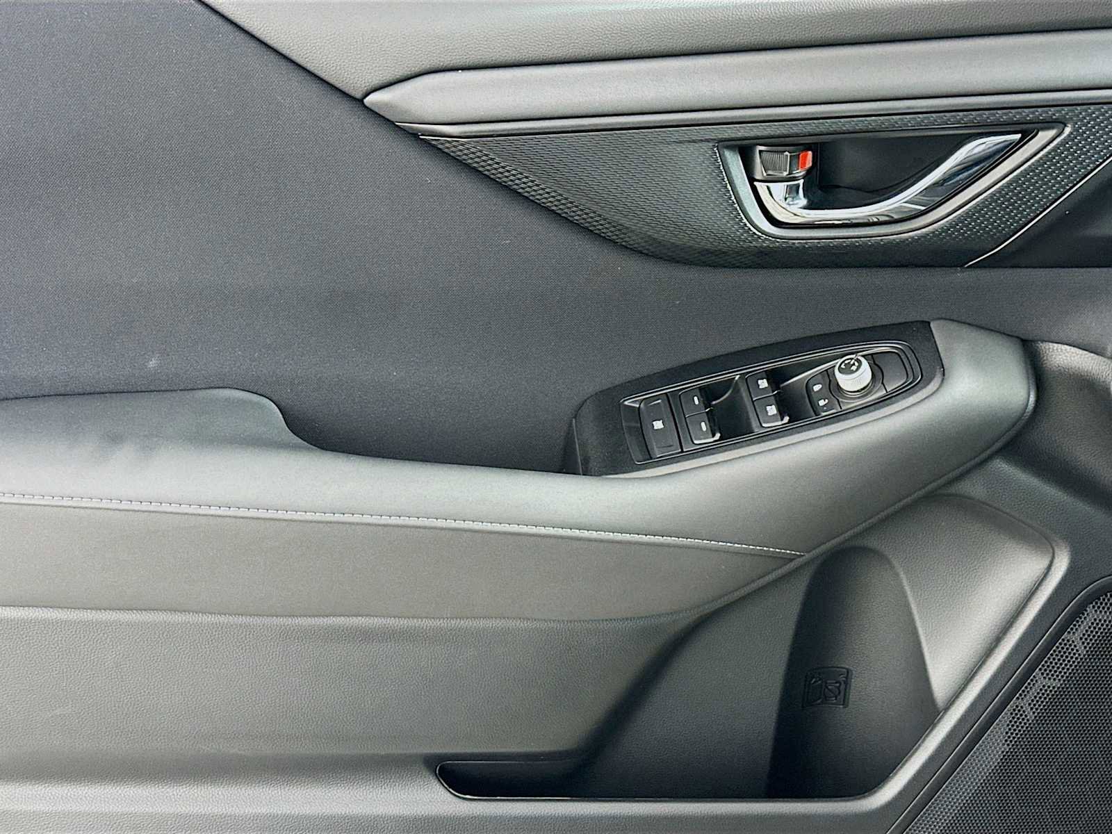 Certified 2025 Subaru Outback Premium image 16