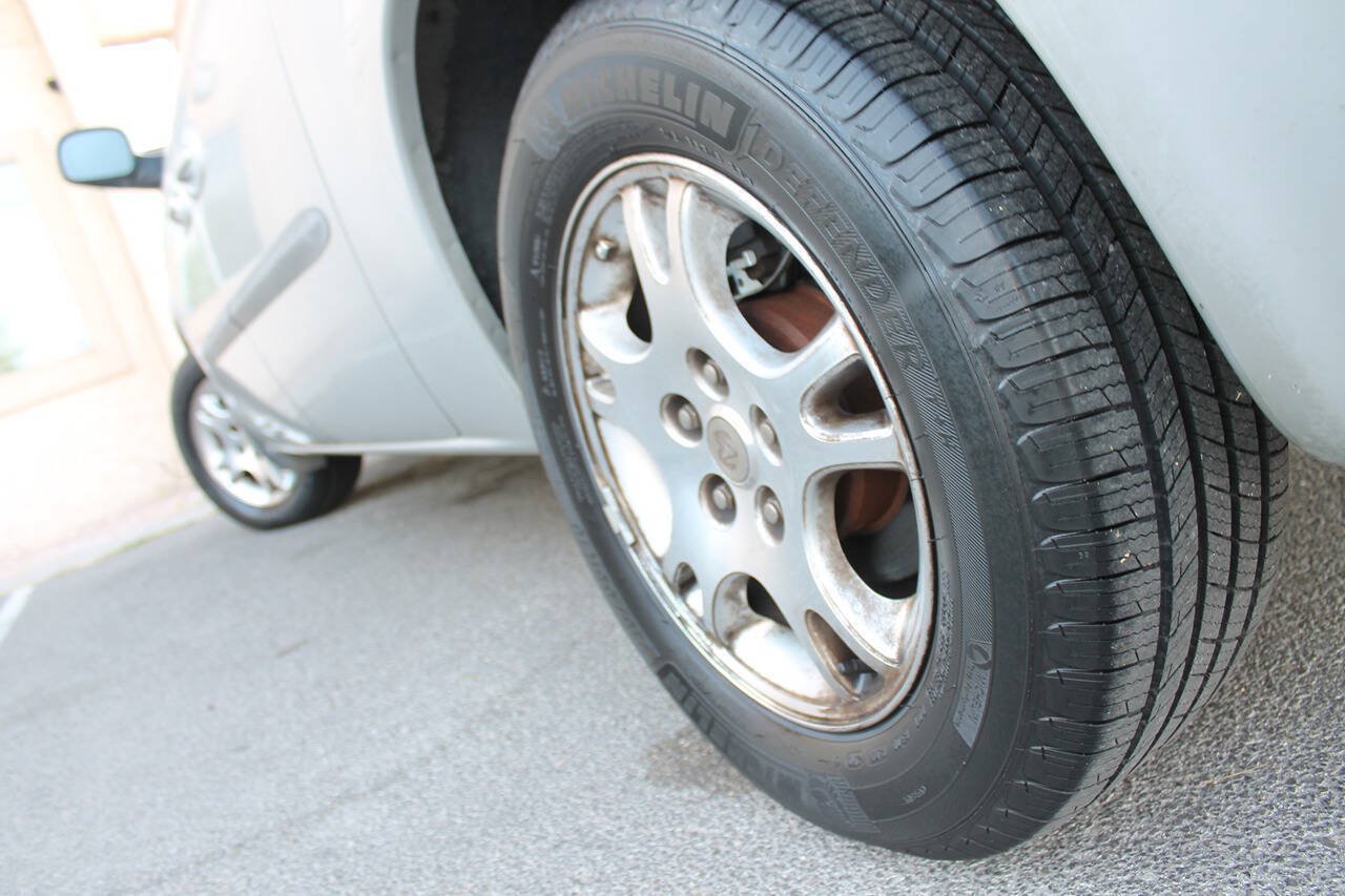 Used 2003 Dodge Grand Caravan Sport FWD image 11