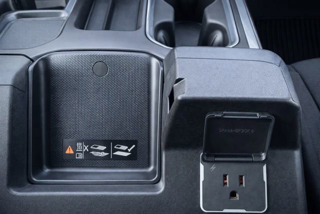 Used 2023 GMC Sierra 1500 Elevation w/ X31 Off-Road Package image 28