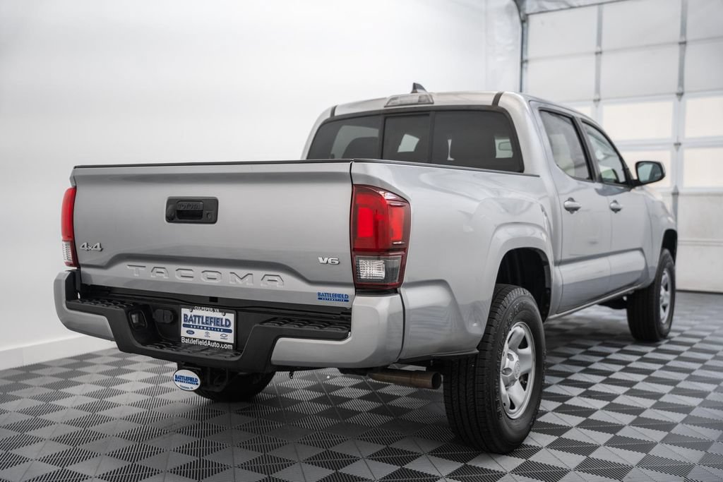 Certified 2021 Toyota Tacoma SR AWD/4WD image 5
