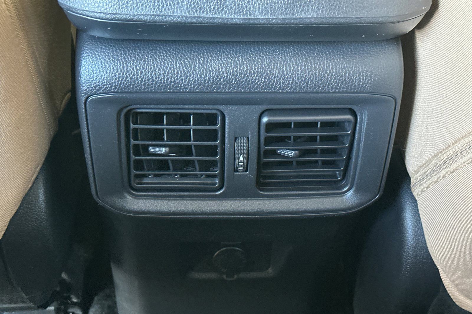 Certified 2022 Toyota RAV4 LE AWD/4WD image 15