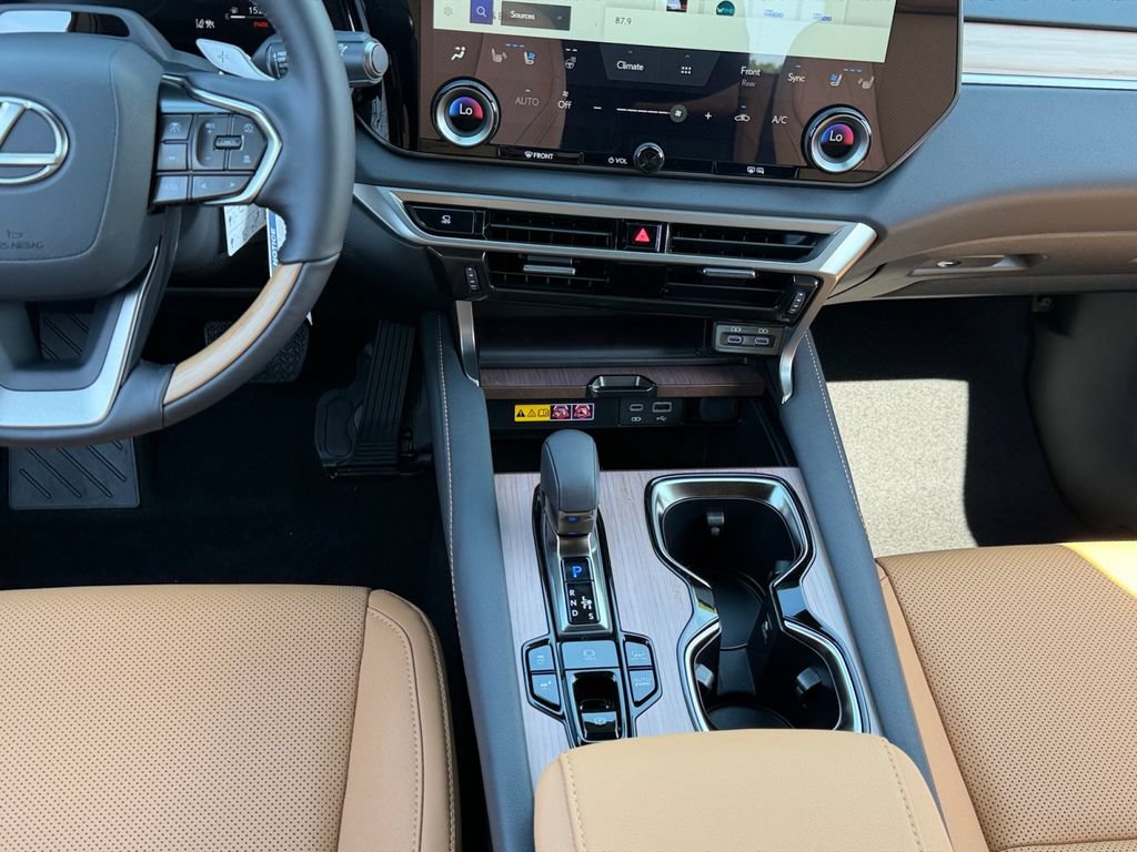 New 2026 Lexus RX 450h AWD w/ Convenience Package image 10