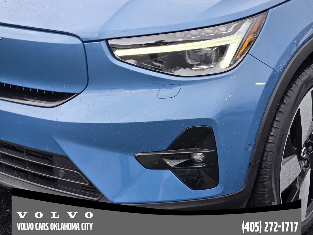 Certified 2023 Volvo C40 P8 Recharge Ultimate image 8