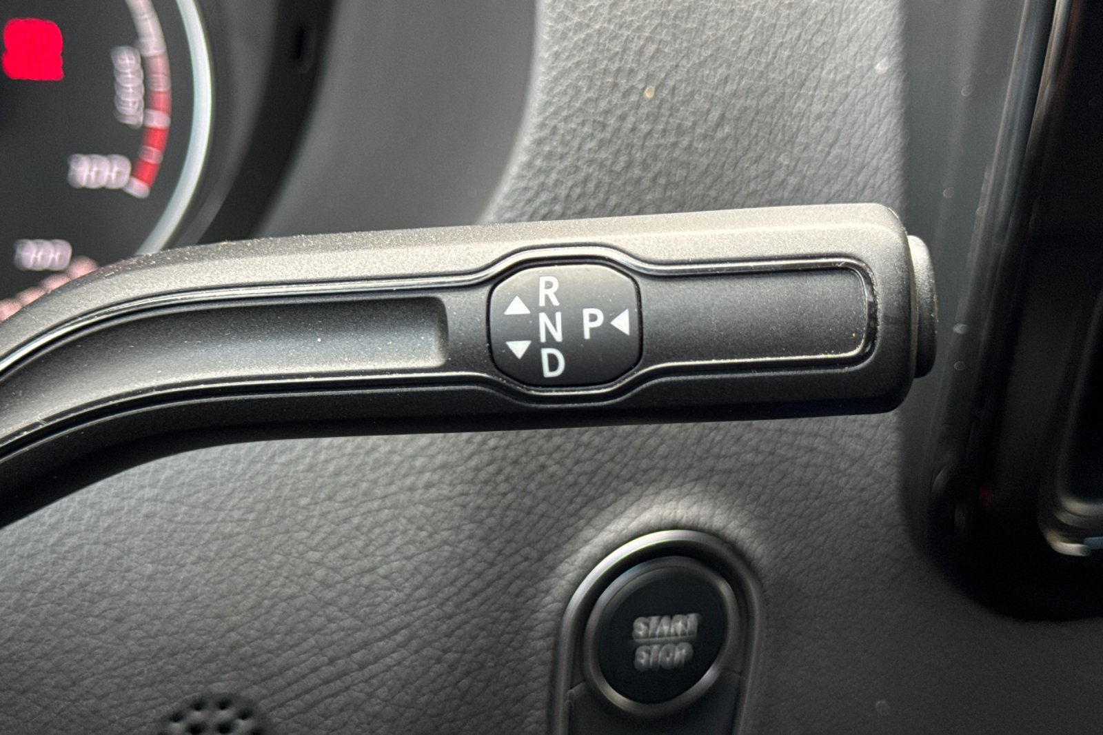 Used 2024 Mercedes-Benz eSprinter 170 Cargo image 23