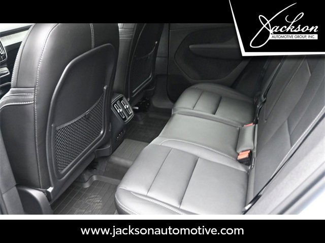 Used 2025 Volvo XC40 B5 Plus w/ Protection Package Premier image 23