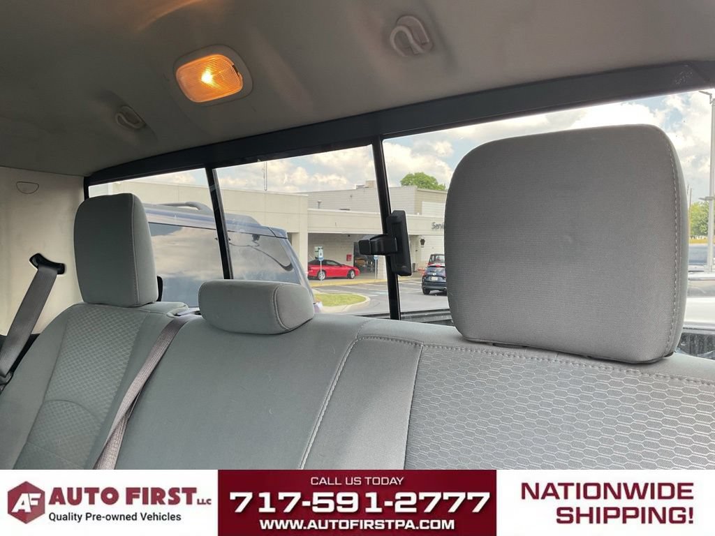 Used 2019 RAM 1500 Classic SLT AWD/4WD image 10