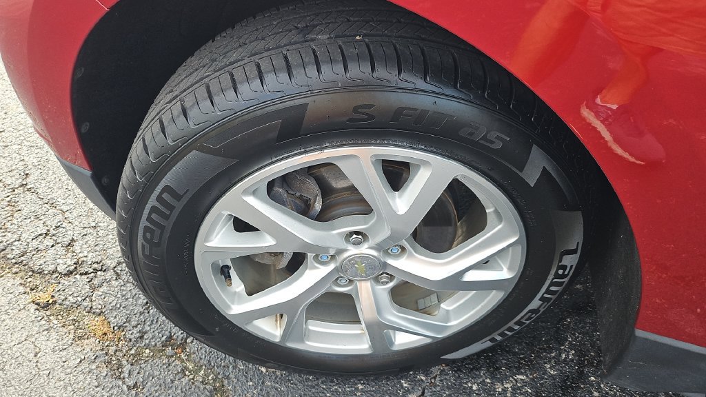 Used 2020 Chevrolet Equinox LT FWD image 21
