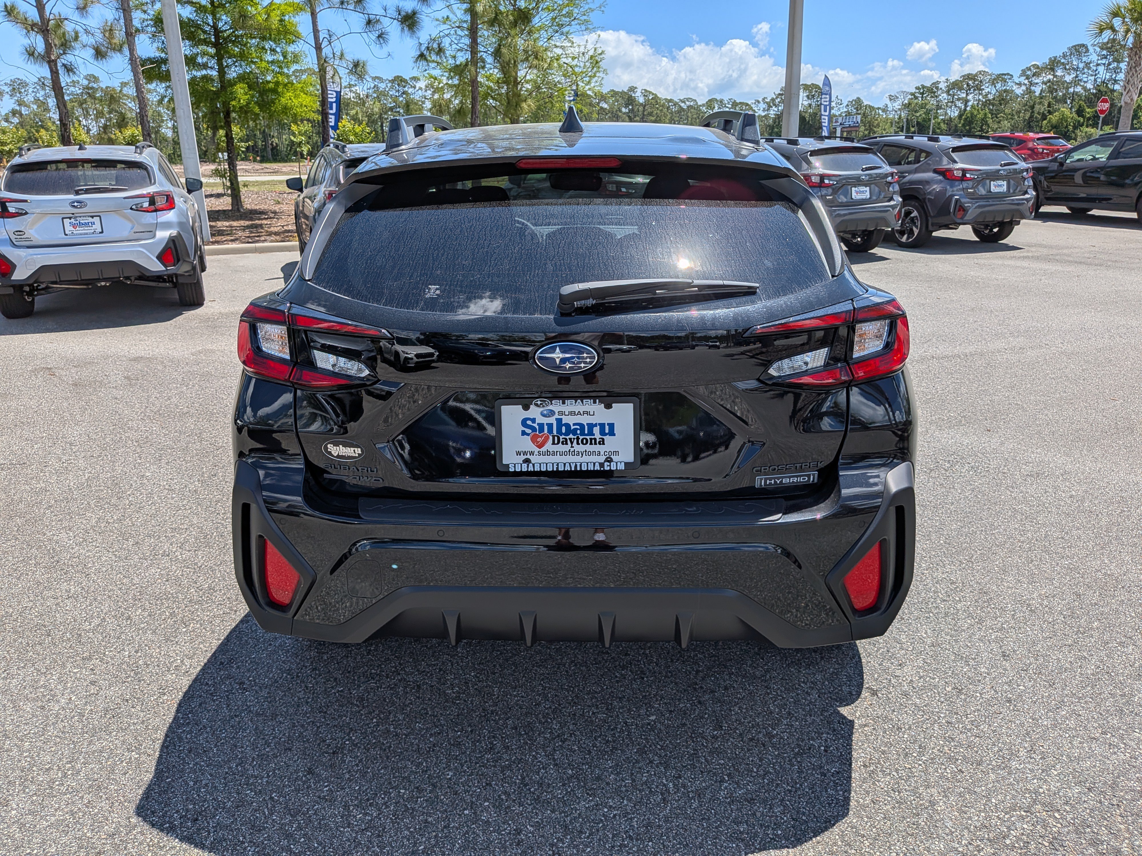 Used 2026 Subaru Crosstrek 2.5i Limited w/ Crosstrek Mirror Package AWD/4WD image 5
