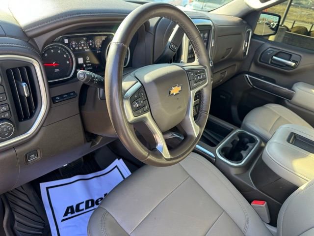 Used 2022 Chevrolet Silverado 1500 LTZ w/ LTZ Premium Package image 16