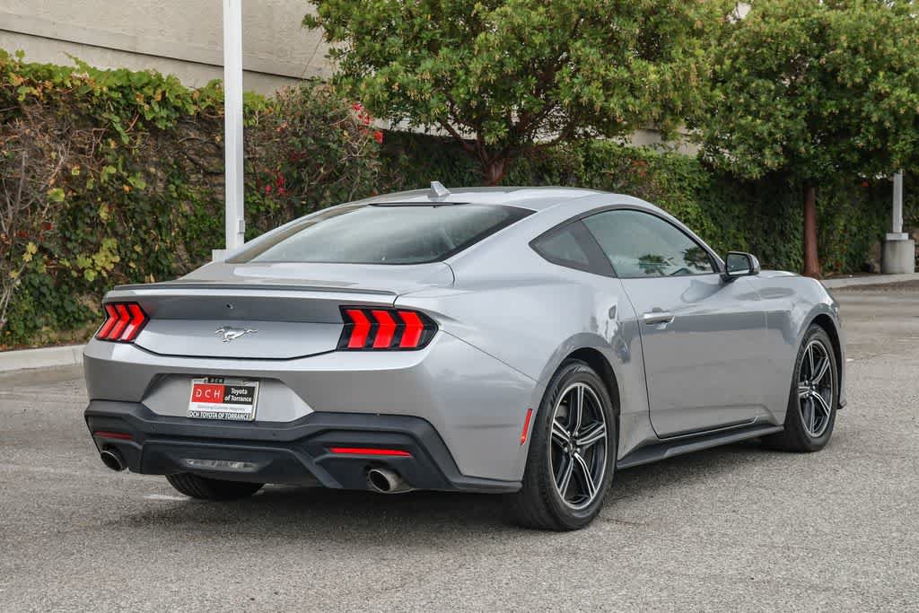 Used 2024 Ford Mustang Premium RWD image 9