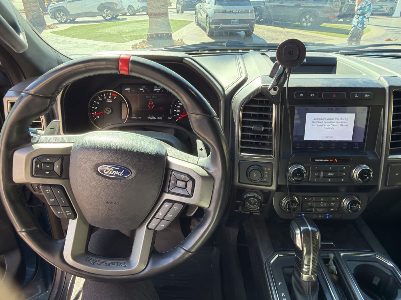 Used 2020 Ford F150 Raptor w/ Equipment Group 802A Luxury AWD/4WD image 12
