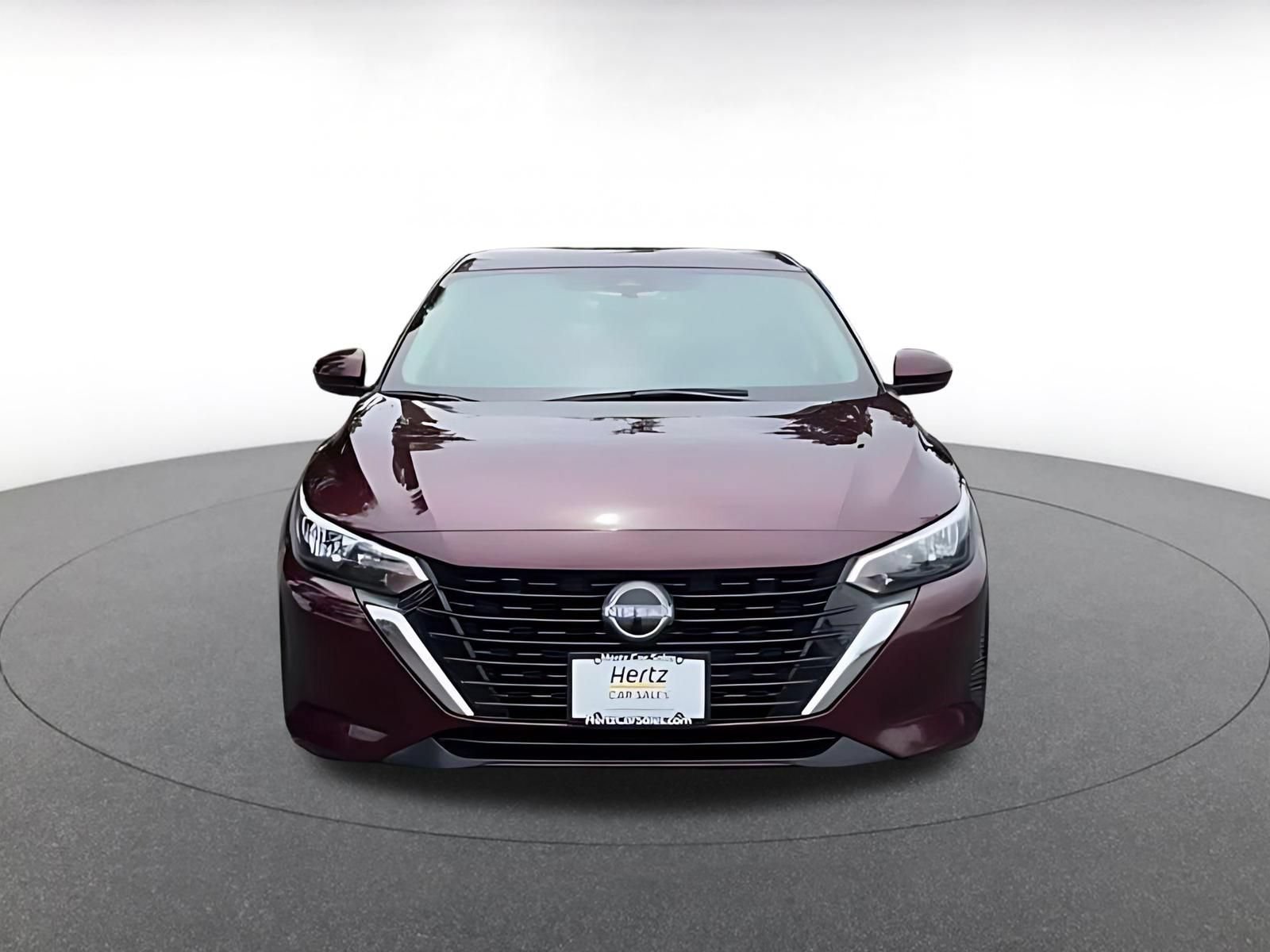 Used 2025 Nissan Sentra SV FWD image 4
