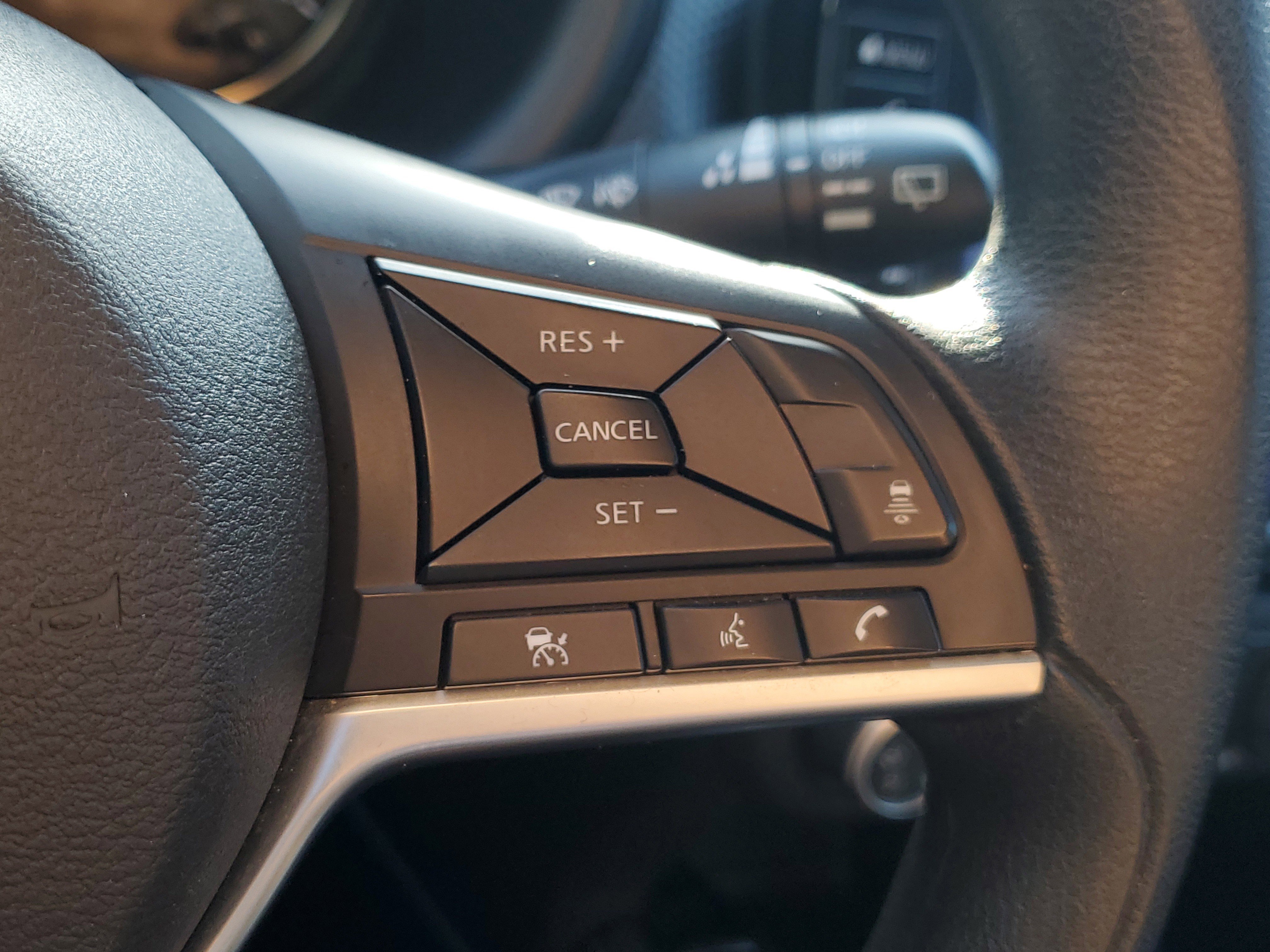 Used 2023 Nissan Kicks SV w/ Interior Electronics Package image 23