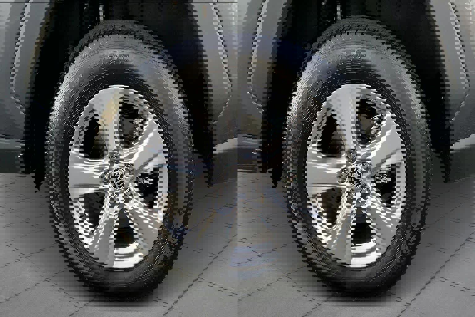 Used 2024 Toyota RAV4 XLE image 11