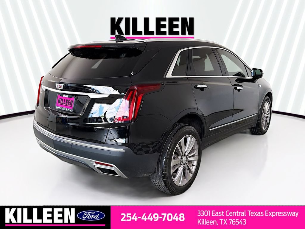 Used 2023 Cadillac XT5 Premium Luxury w/ Technology Package FWD image 9