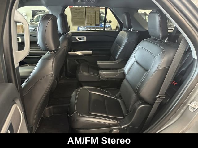 Used 2023 Ford Explorer XLT w/ Equipment Group 202A AWD/4WD image 5
