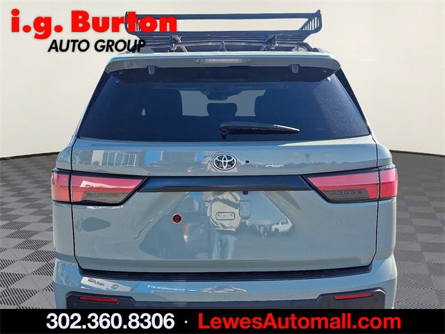 Used 2024 Toyota Sequoia SR5 image 5