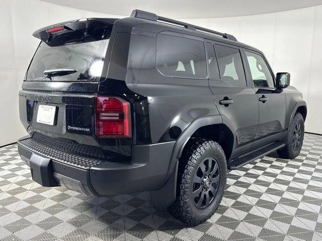 Used 2025 Toyota Land Cruiser image 12