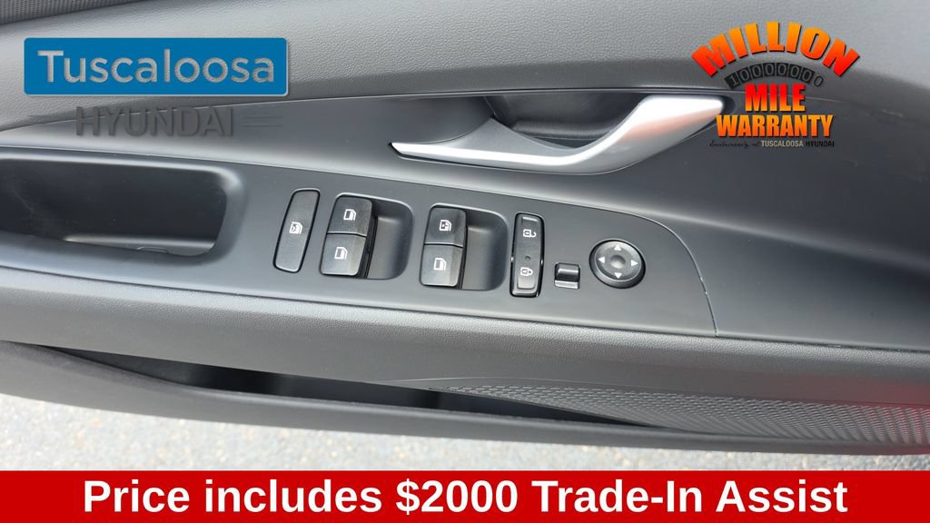 Used 2023 Hyundai Elantra SEL FWD image 13