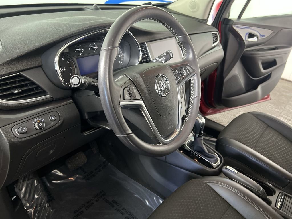 Certified 2019 Buick Encore Sport Touring AWD/4WD image 11