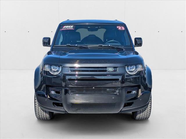 Used 2023 Land Rover Defender 110 X-Dynamic SE image 2